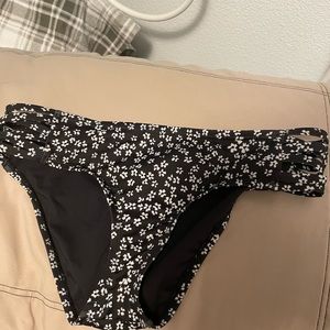 Hipster bikini bottom